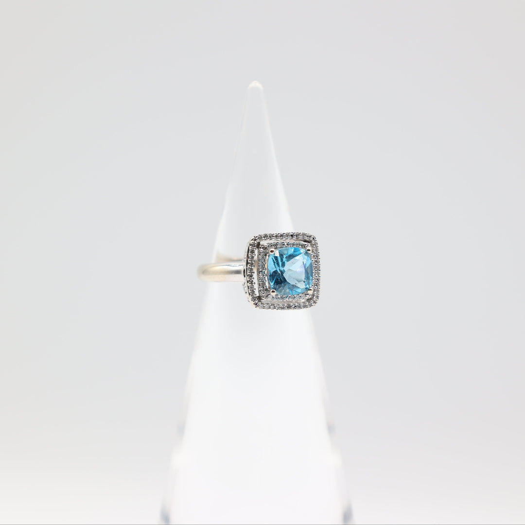 14k White Gold Square Ring With Topaz Stone And Diamonds Size 6.75