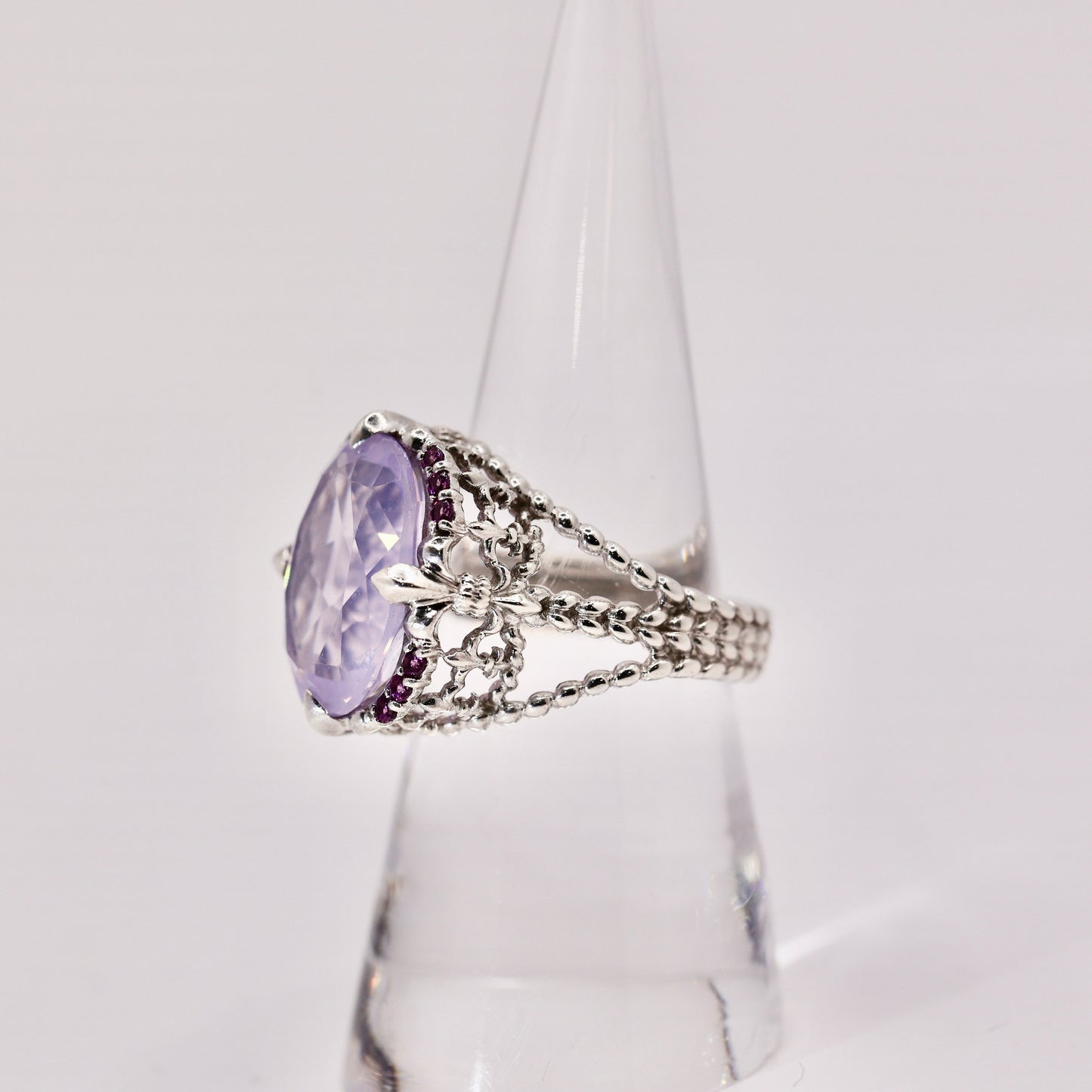 925 Sterling Silver Judith Ripka Oval Amethyst Ring with Pink Crystal Accents - Size 6.75