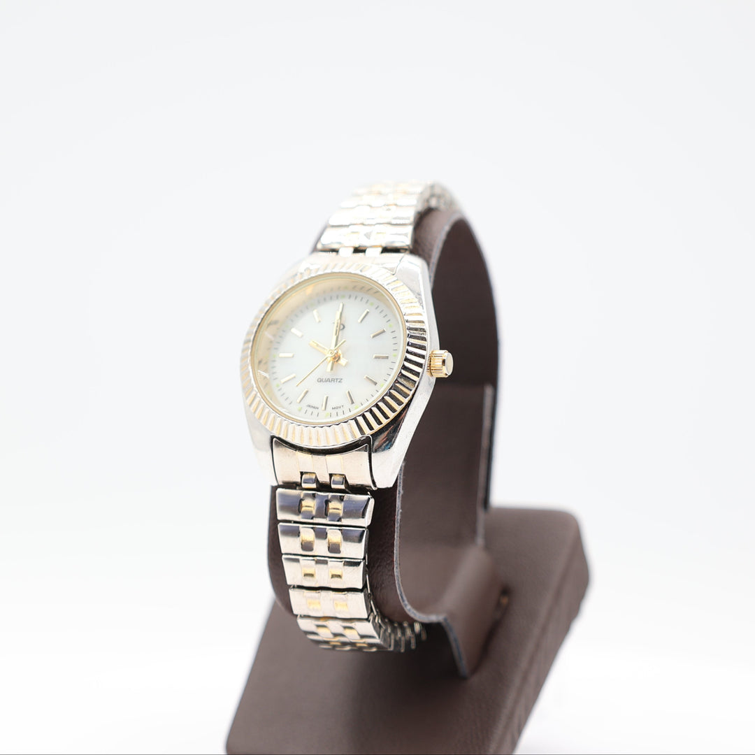 Vintage "P" Women's Gold and Silver Tone Quartz Watch Bracelet PL252571S