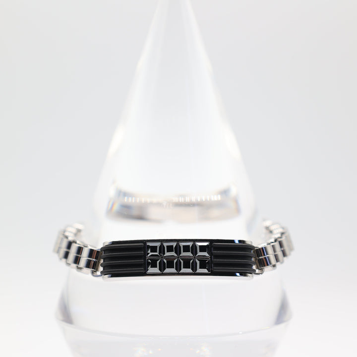 Swarovski Black Studded Link Chain Bracelet for Elegance