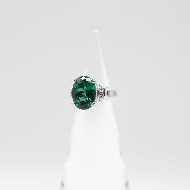 Judith Ripka 925 Sterling Silver Emerald Green Spinel Ring Size 5.75