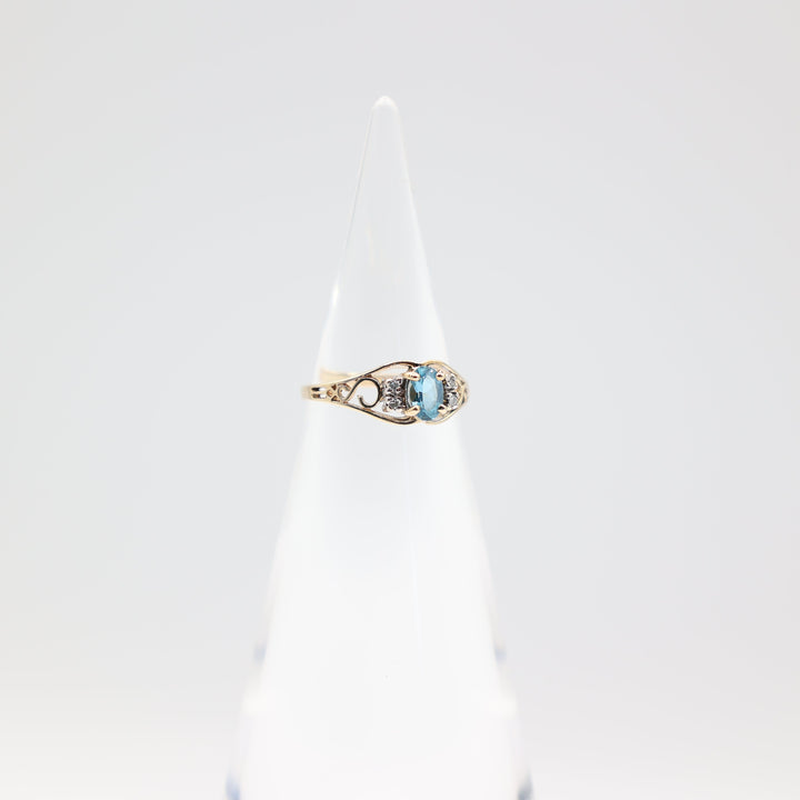 14k Yellow Gold Blue Aquamarine and Diamond Filigree Ring Size 5.75