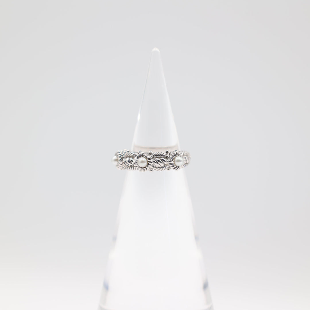 Judith Ripka 925 Sterling Silver Three Pearl Ring Size 7.75