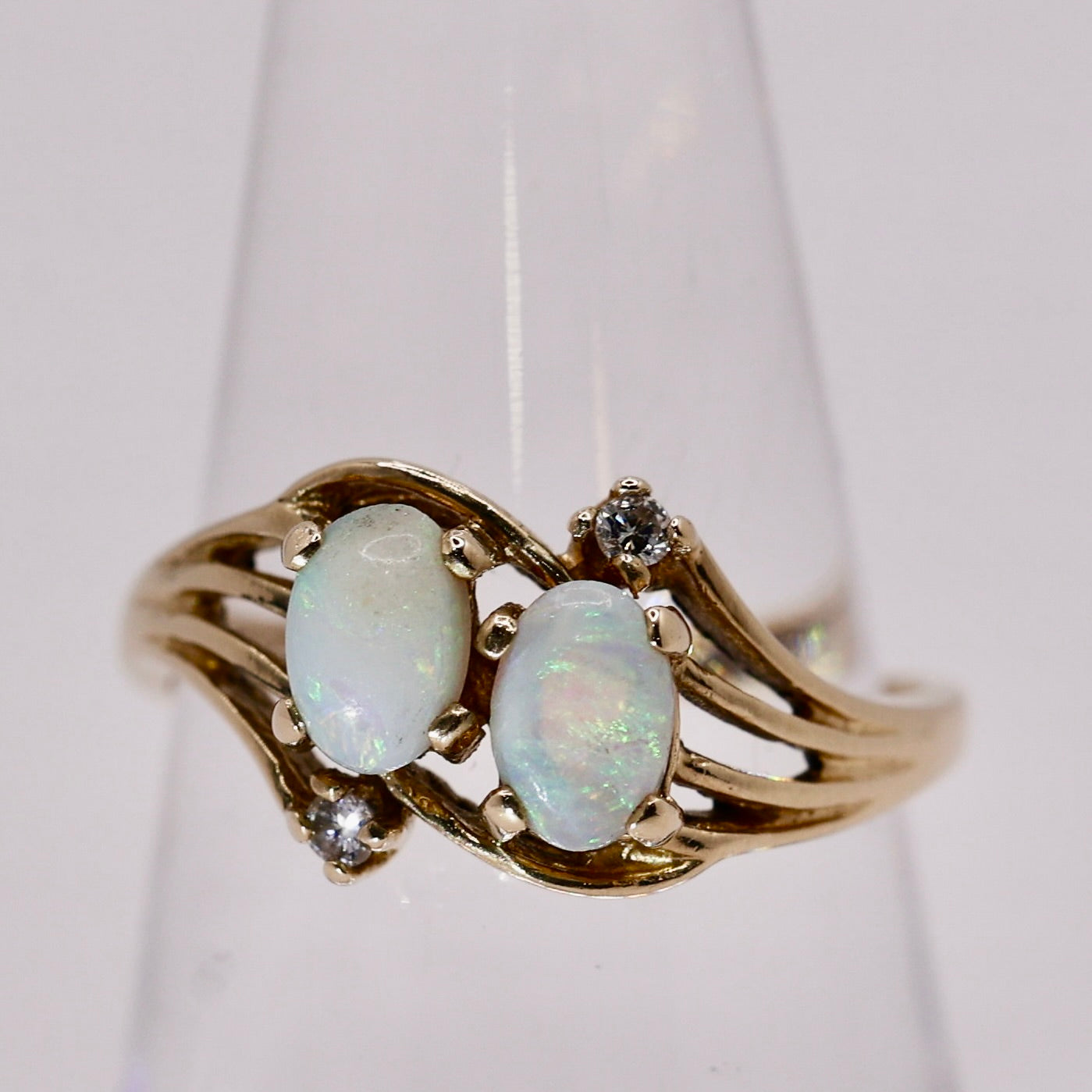 14k Yellow Gold Two Opal Stone Ring - Size 7