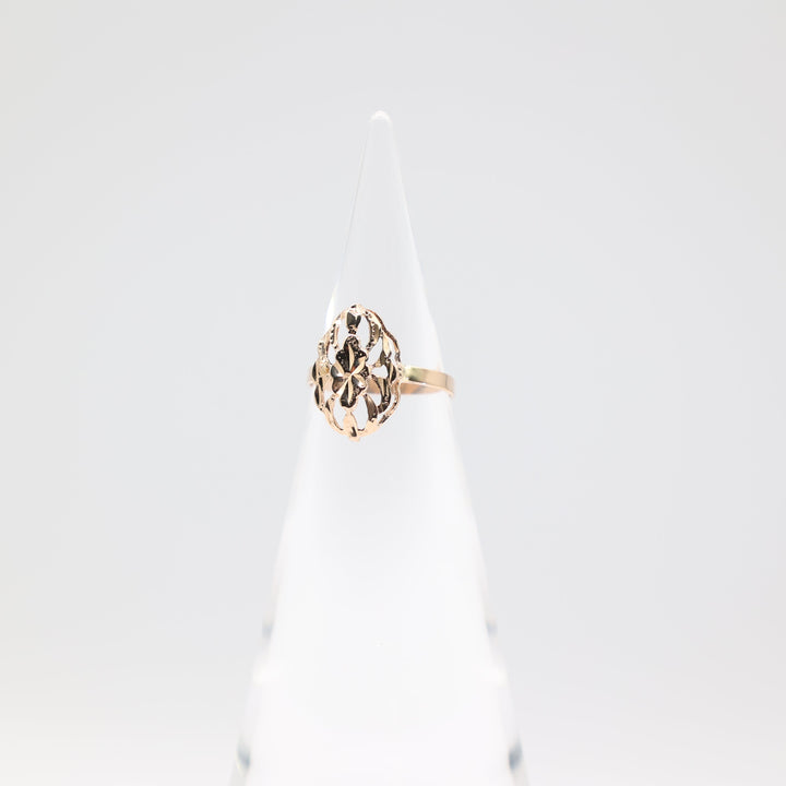 18k Yellow Gold Oval Filigree Ring- Size