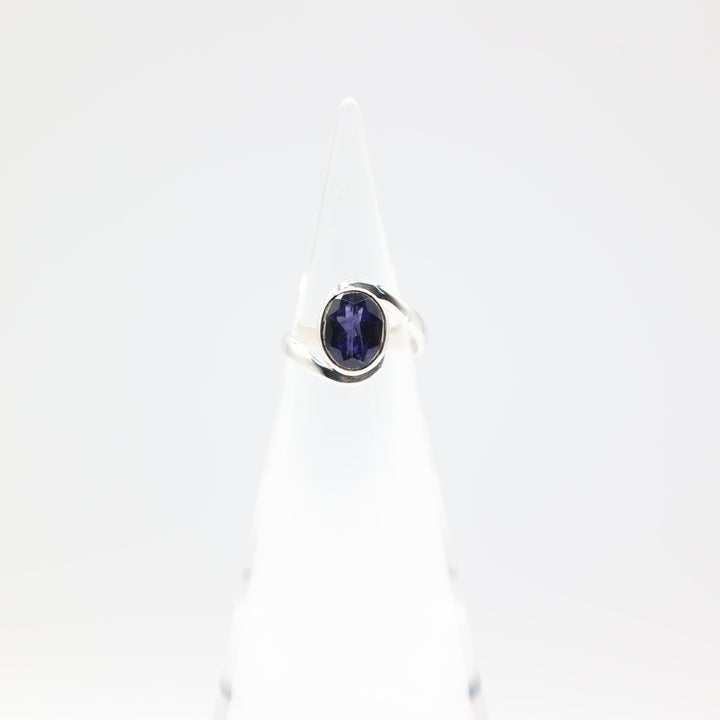 925 Sterling Silver Purple Stone Wave Ring Size 6 10mmx8mm