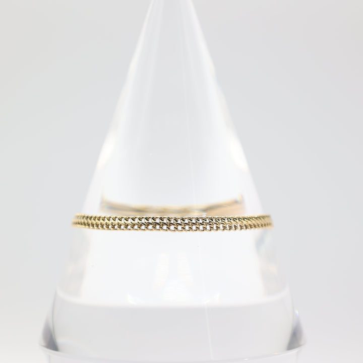 Elegant 18k Yellow Gold 7 Inch Bracelet for Women