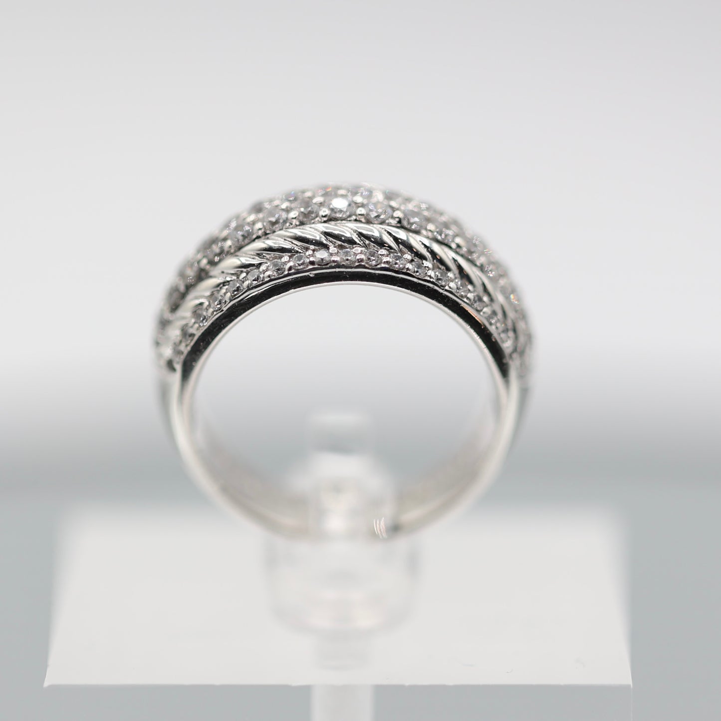 925 Sterling Silver Judith Ripka Cubic Zirconia Band Ring - Size 8.5