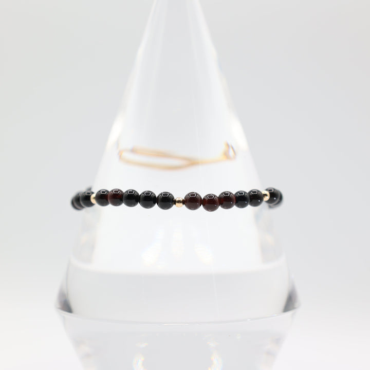 14K Yellow Gold Black and Brown Beaded Bracelet 7.5 Inches