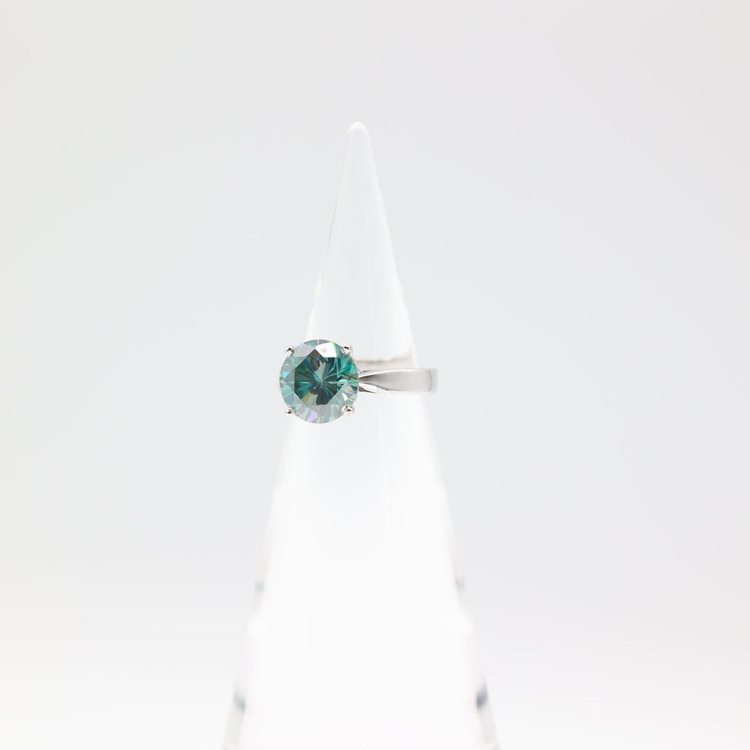 925 Sterling Silver Band with 11mm Round Blue Green Diamond Ring Size 6.75
