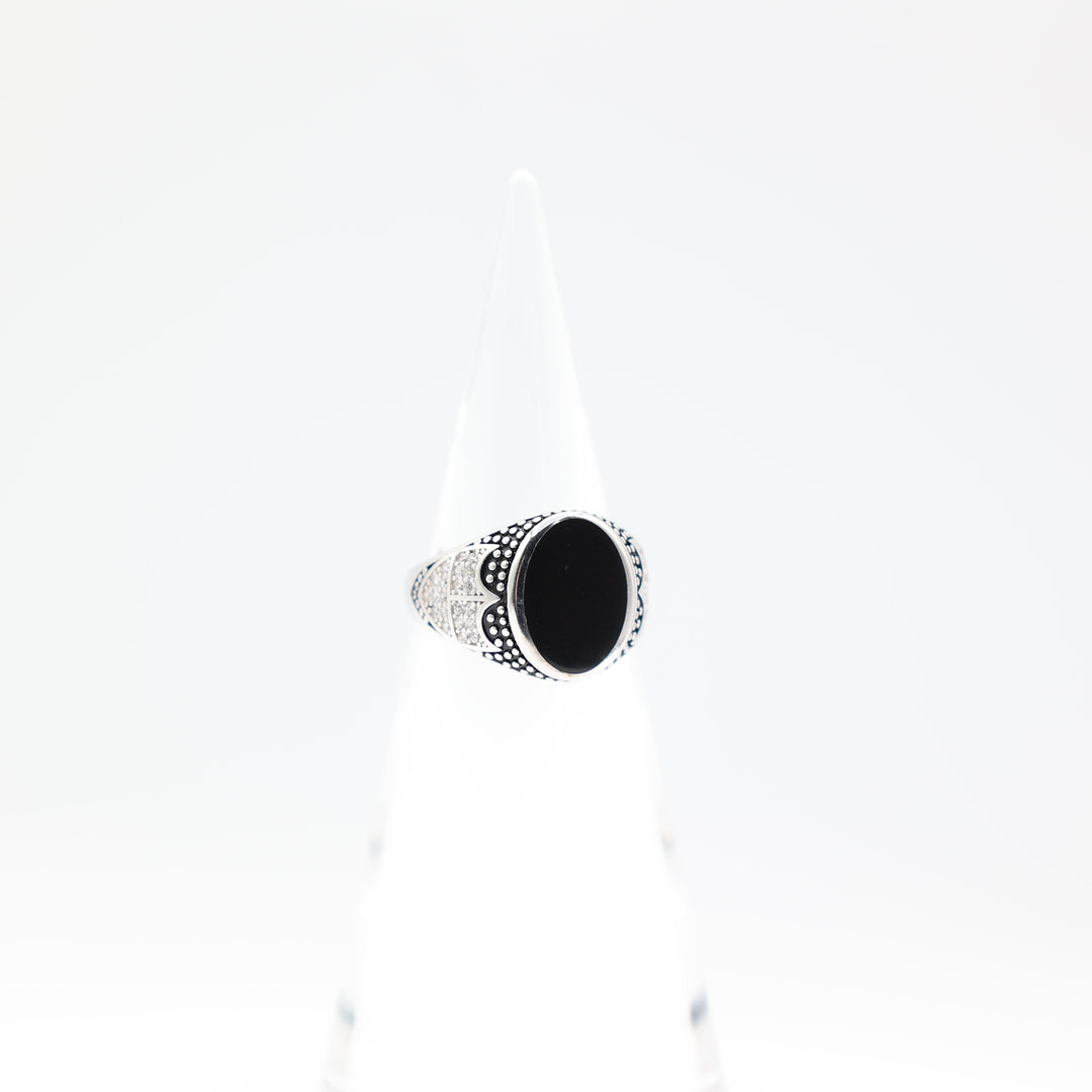 925 Sterling Silver Men's Oval Black Onyx and CZ Ring Size 9.5