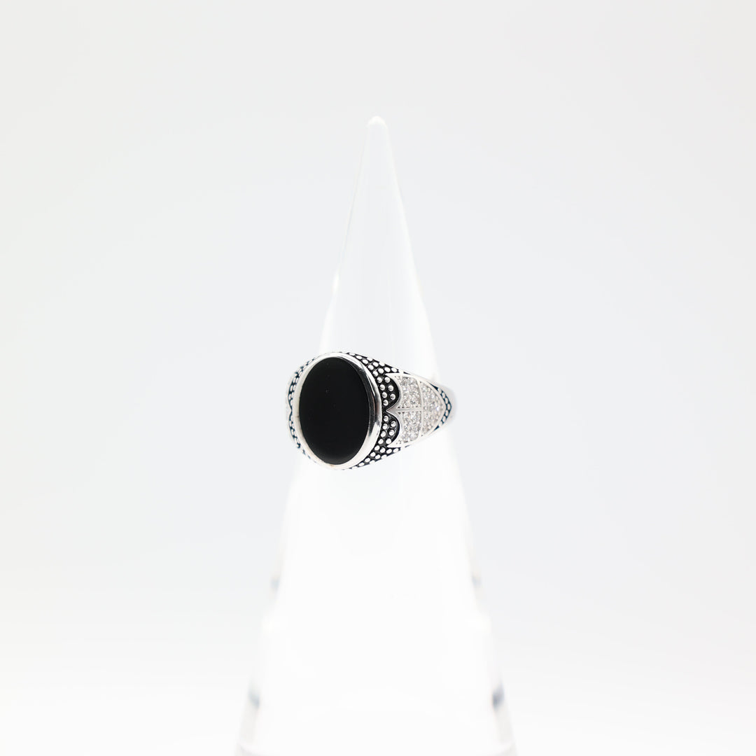 925 Sterling Silver Men's Oval Black Onyx and CZ Ring Size 9.5