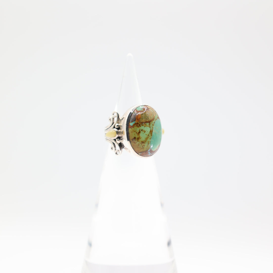 925 Sterling Silver Turquoise Ring with Two Accent Stones Size 8 20mm x 15mm