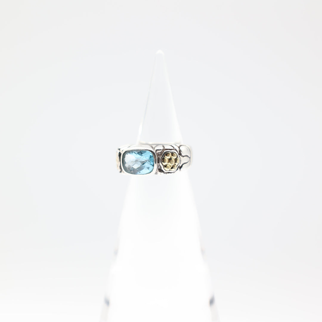 925 Silver And 18k Gold Accent Oval Blue Topaz Ring Size 6.75