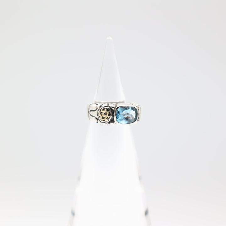 925 Silver And 18k Gold Accent Oval Blue Topaz Ring Size 6.75