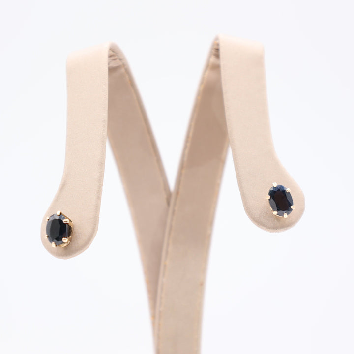 14k Yellow Gold Black Onyx 7mmx5mm Stud Earrings for Women