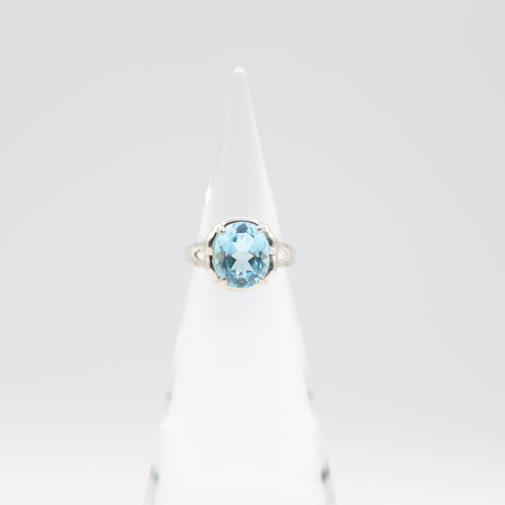 925 Sterling Silver 12x10mm Oval Blue Topaz Stone Ring Size 7.75
