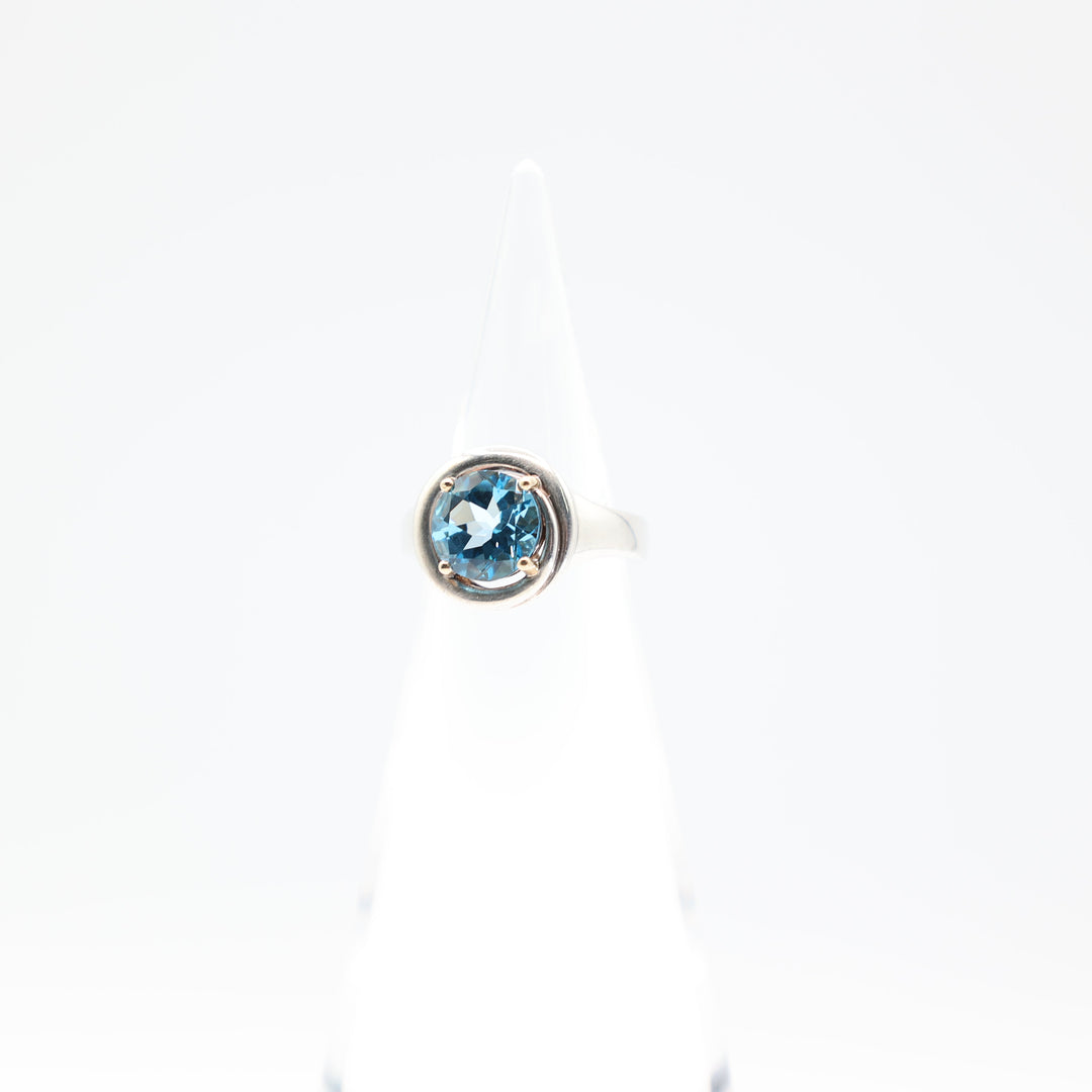 Lorenzo 925 and 18k Yellow Gold Blue Topaz Ring Size 6