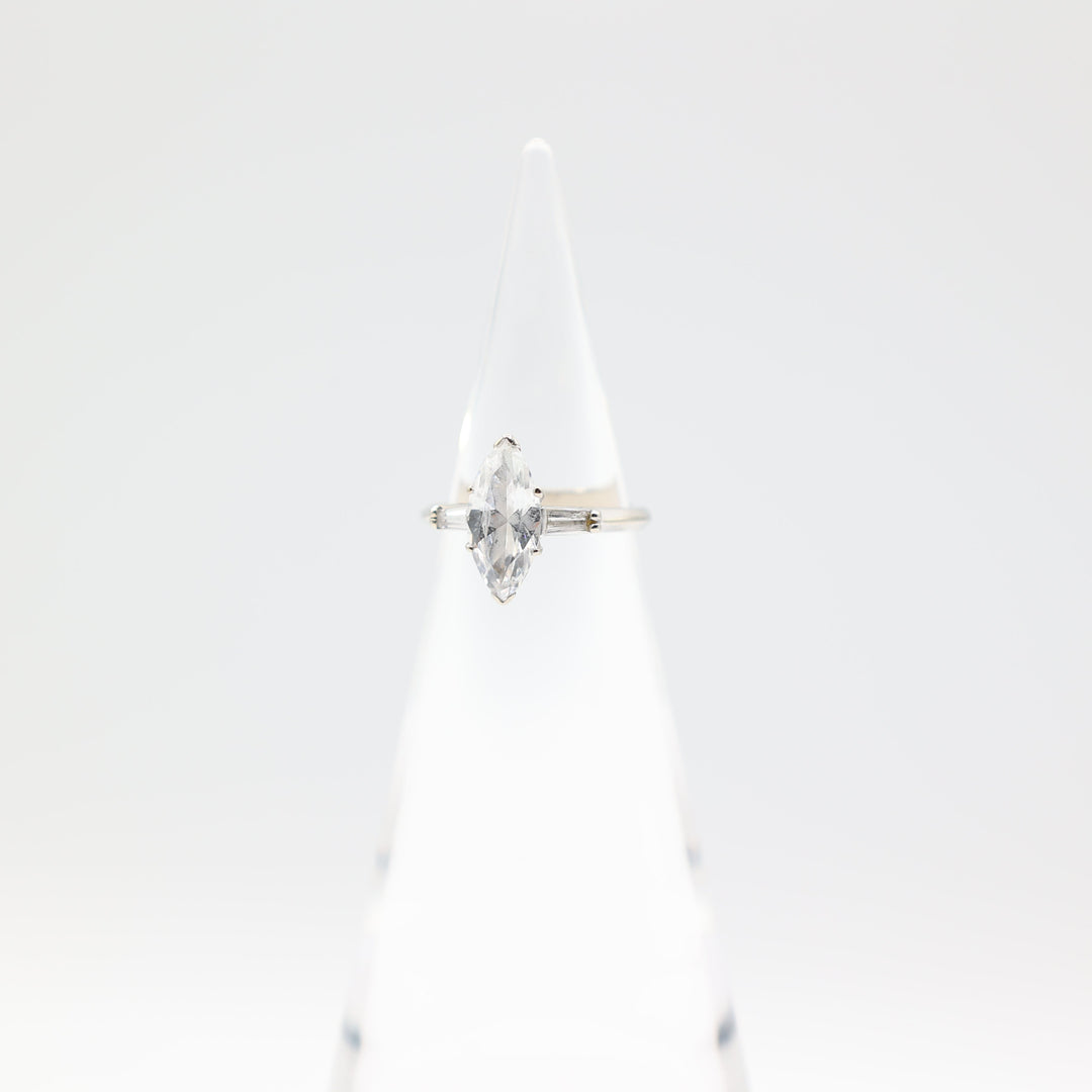14k White Gold Band Marquise White Spinel Stone Ring Size 5.5