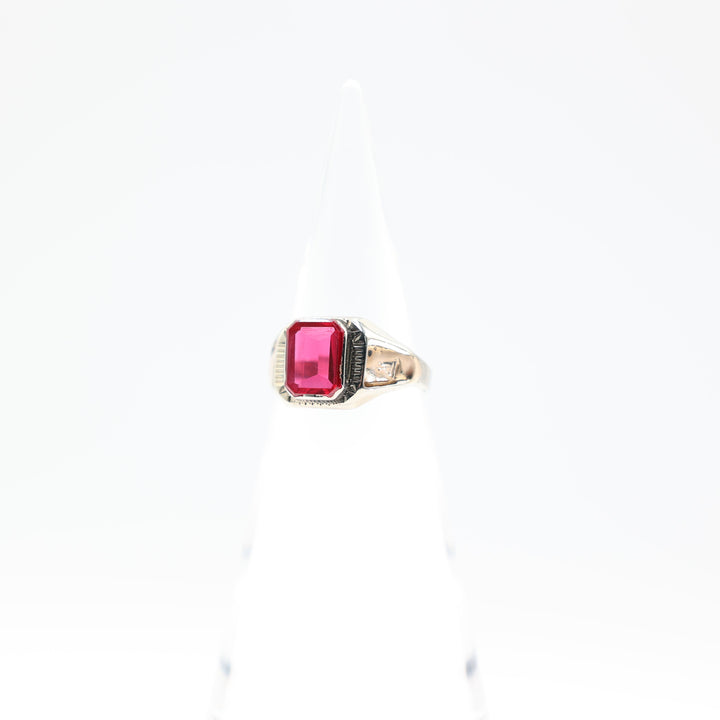 14k Gold Two Tone Band Ruby Stone Ring 10mm x 8mm Size 9.75