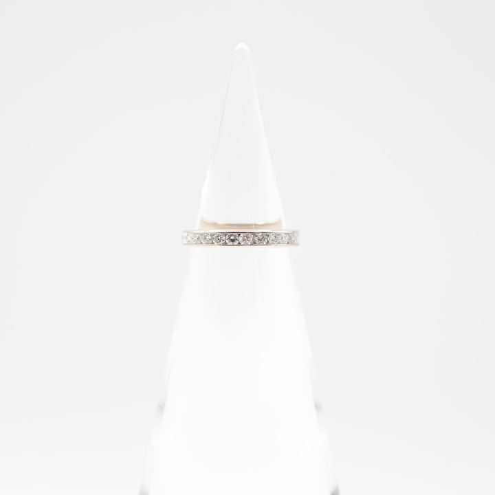 10k White Gold Band with Twelve 2mm Round Diamonds Ring Size 5.75