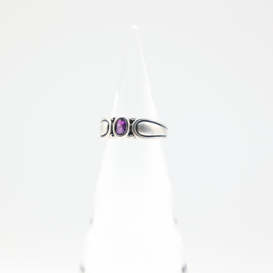 James Avery 925 Sterling Silver Scroll Oval Amethyst Stone Ring Size 7
