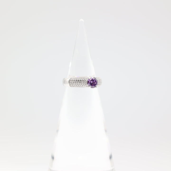 925 Sterling Silver Band Ring with 6mm Round Purple Stone Size 7.5