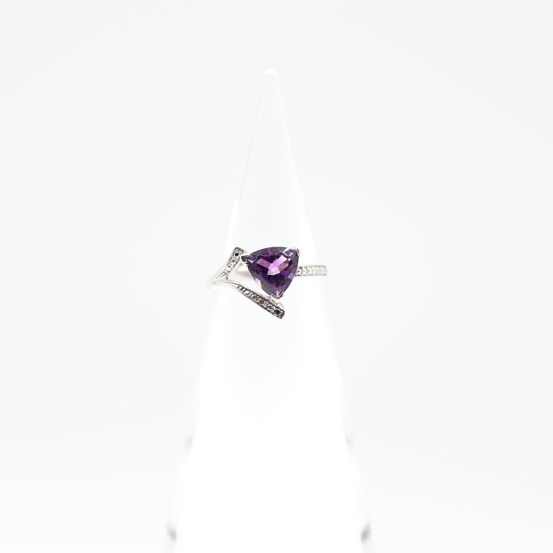 925 Sterling Silver 8mm Trillion Cut Amethyst Ring Size 7