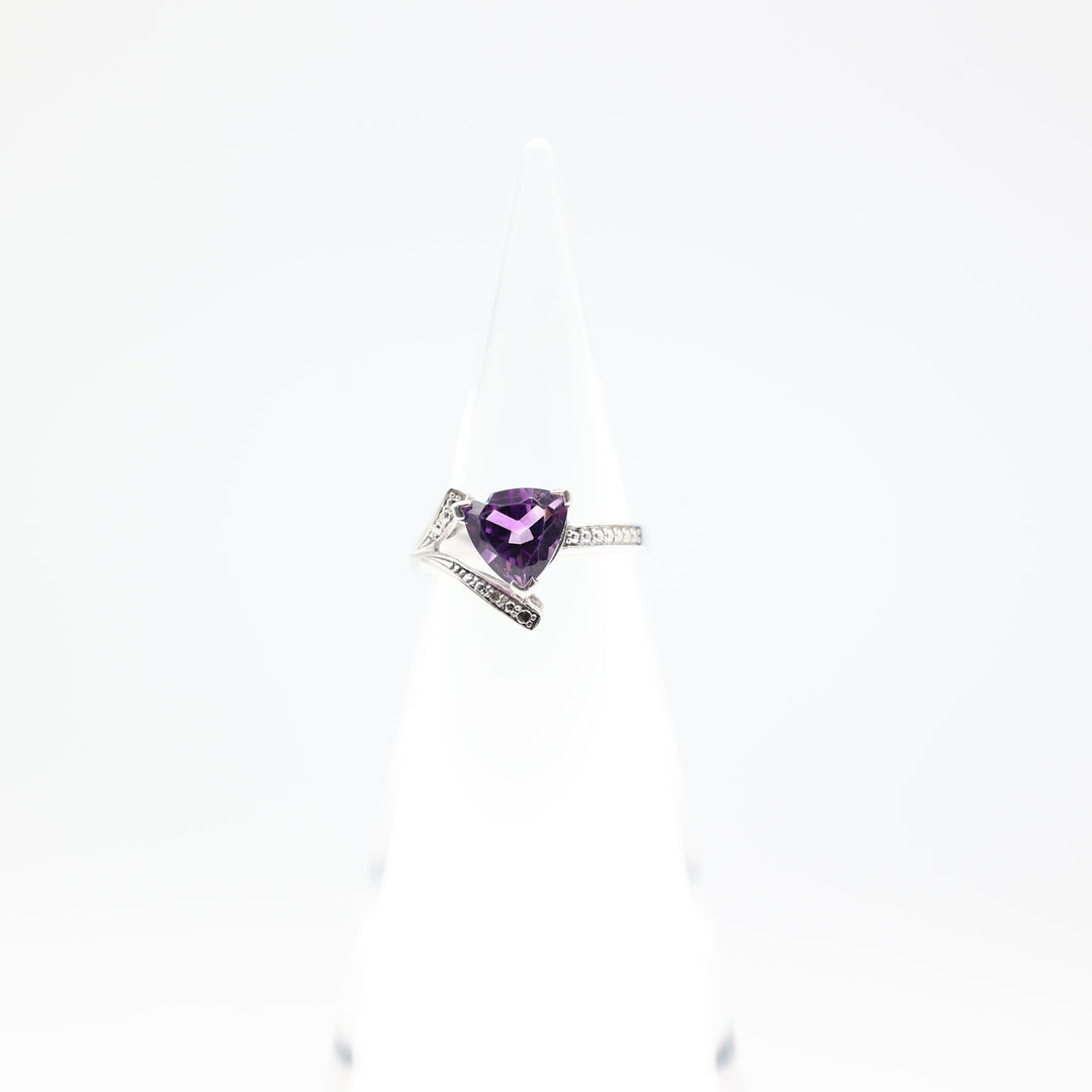 925 Sterling Silver 8mm Trillion Cut Amethyst Ring Size 7