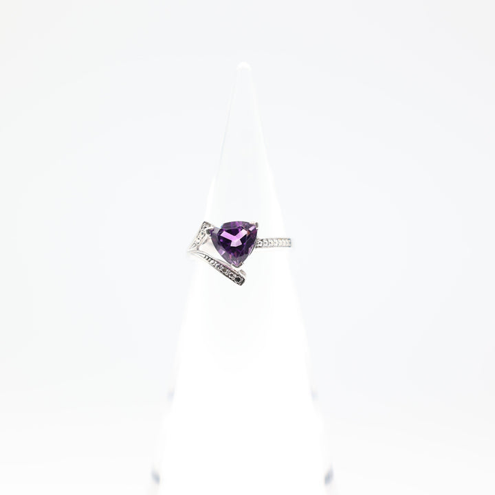 925 Sterling Silver 8mm Trillion Cut Amethyst Ring Size 7
