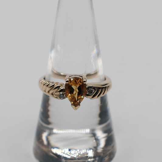 14k Yellow Gold Citrine and Diamond Ring - Size 7.5