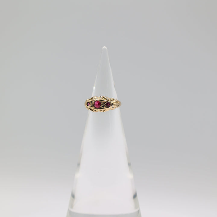 18K Yellow Gold Vintage Ring With Three Rubies Size 4.5