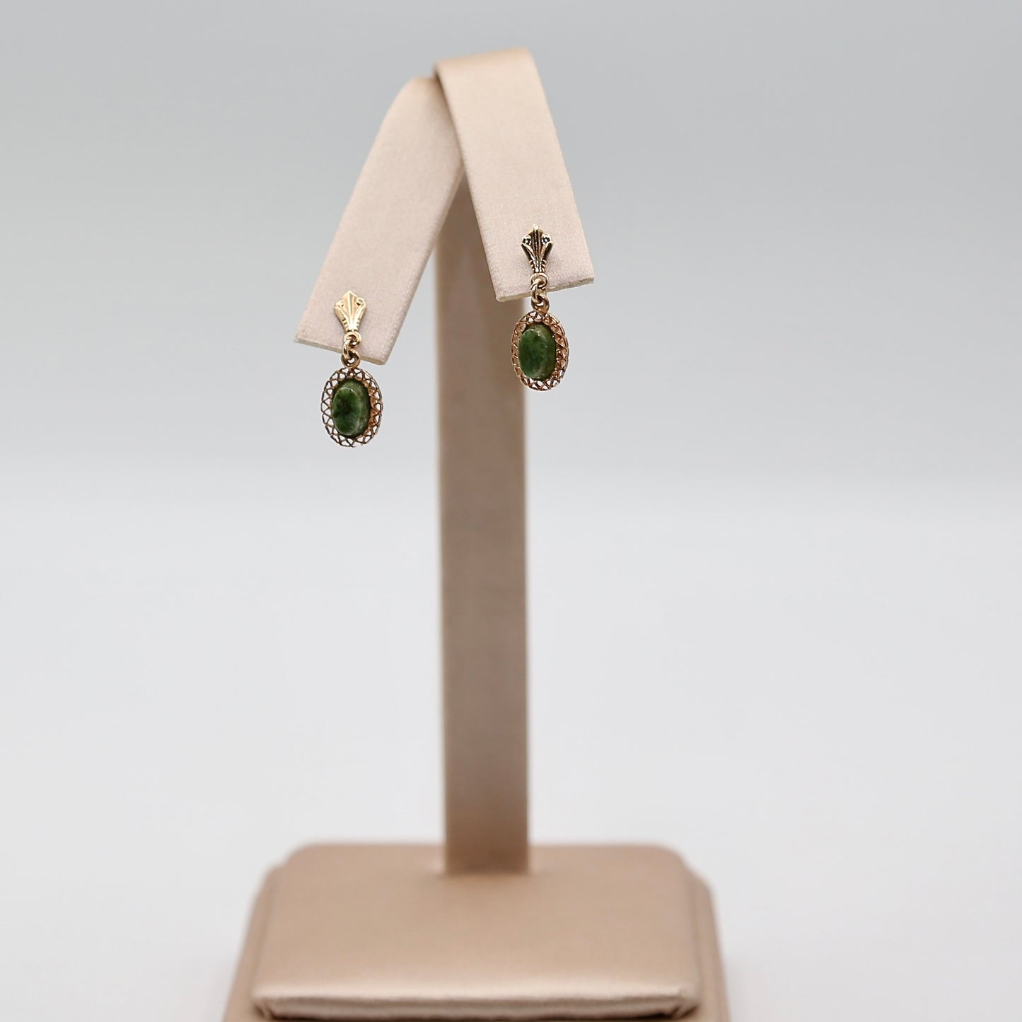 14k Yellow Gold Vintage Art Deco Jadeite Earrings