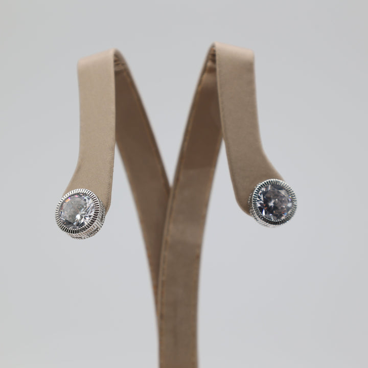 925 Sterling Silver Round Clear Crystal Halo Stud Earrings