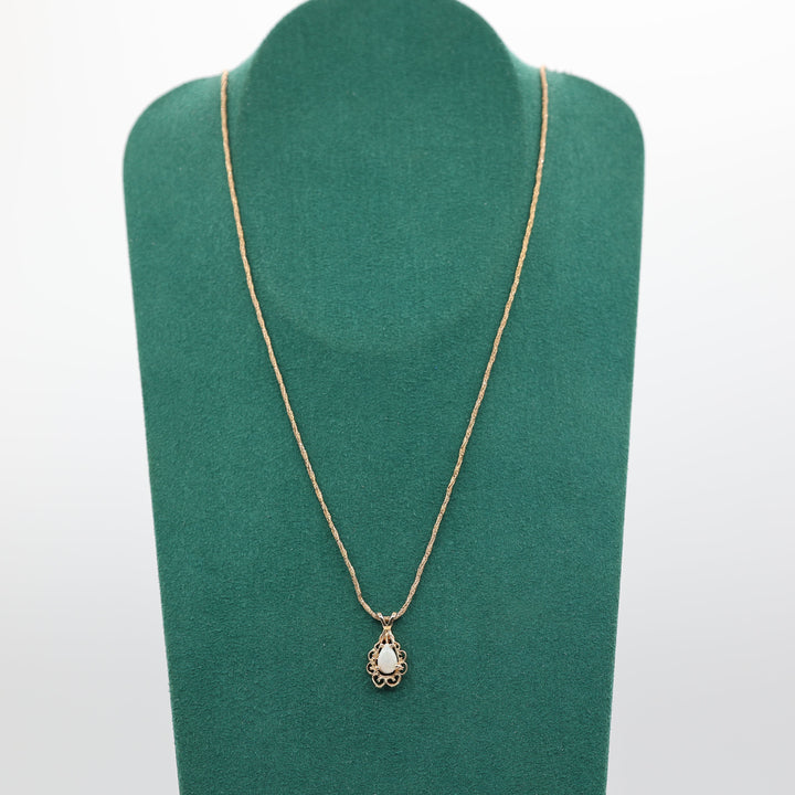 14K Yellow Gold Fancy Chain Opal Pendant Necklace With Gold Accents 19 Inch