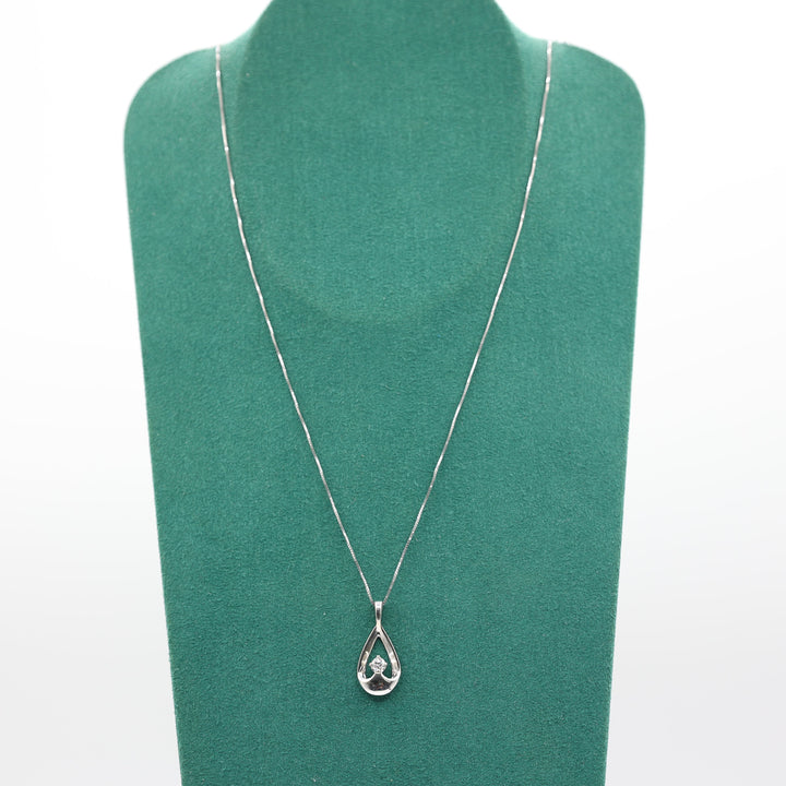 14K White Gold 4mm White Diamond And Accented Pendant Necklace 18 Inch