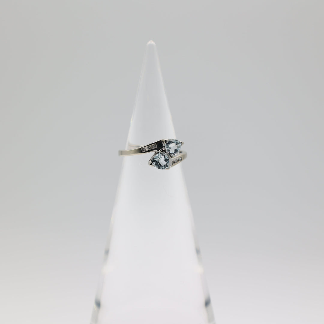 10k White Gold Ring With Two Aquamarine Stones And White Diamonds Size 6.75