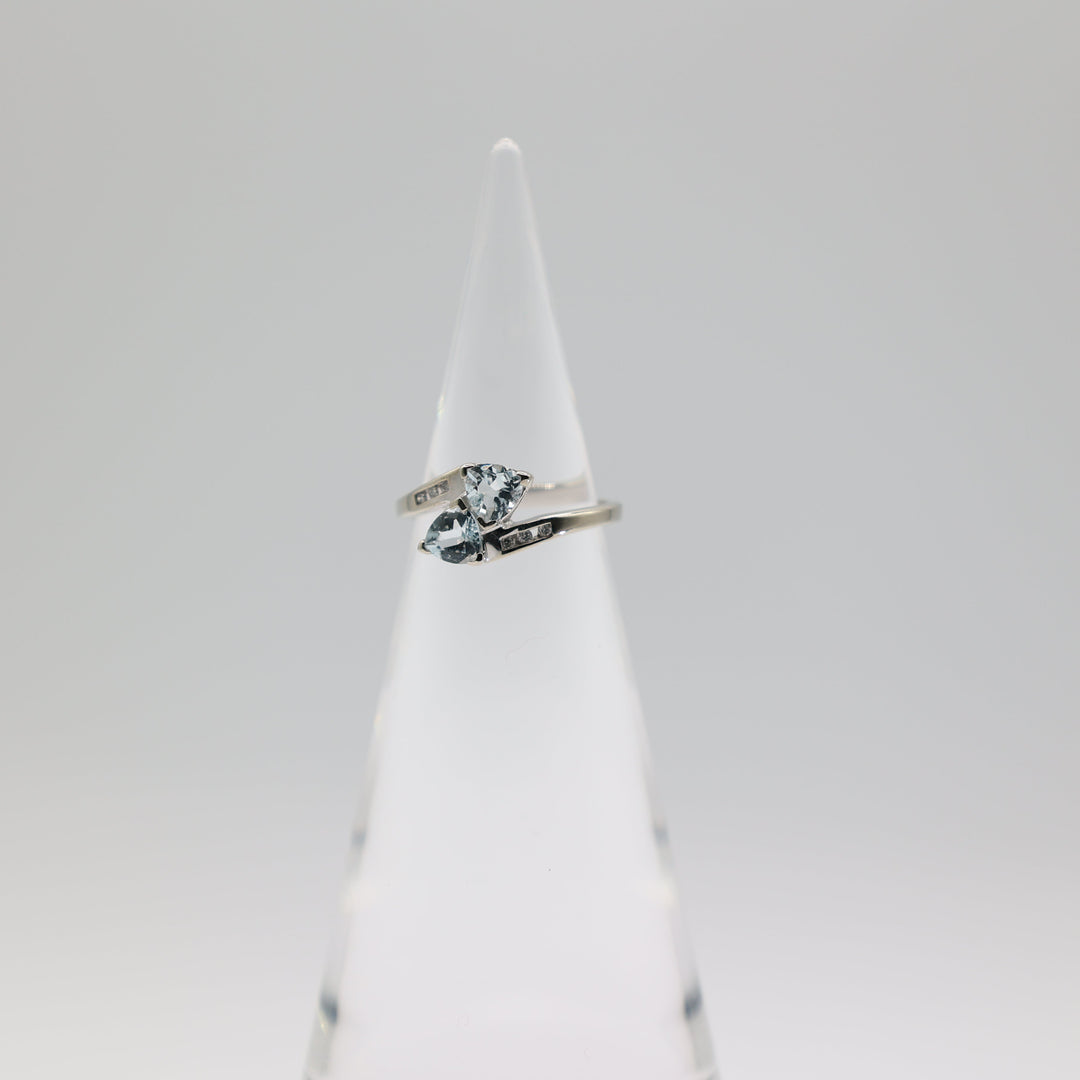10k White Gold Ring With Two Aquamarine Stones And White Diamonds Size 6.75