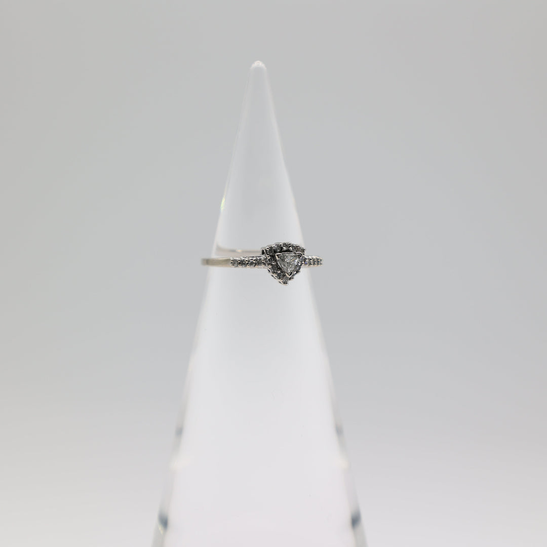 14K White Gold 3.5mm Trillion And Diamond Ring Size 6.75