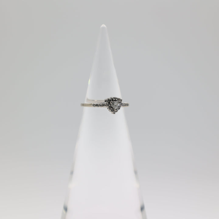 14K White Gold 3.5mm Trillion And Diamond Ring Size 6.75