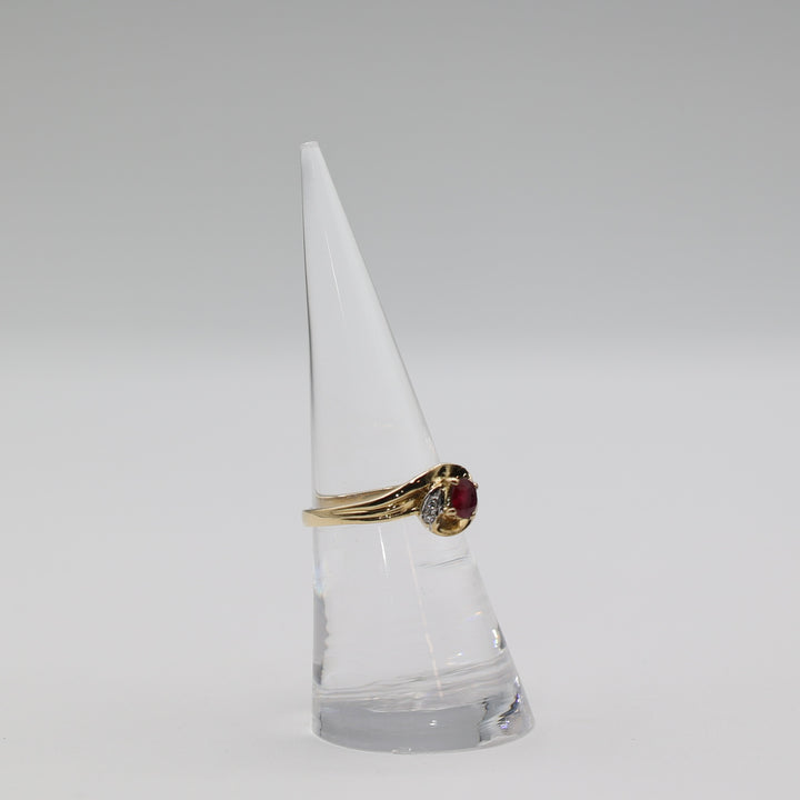 18k Yellow Gold Ruby and Diamond Ring - Size 6.25