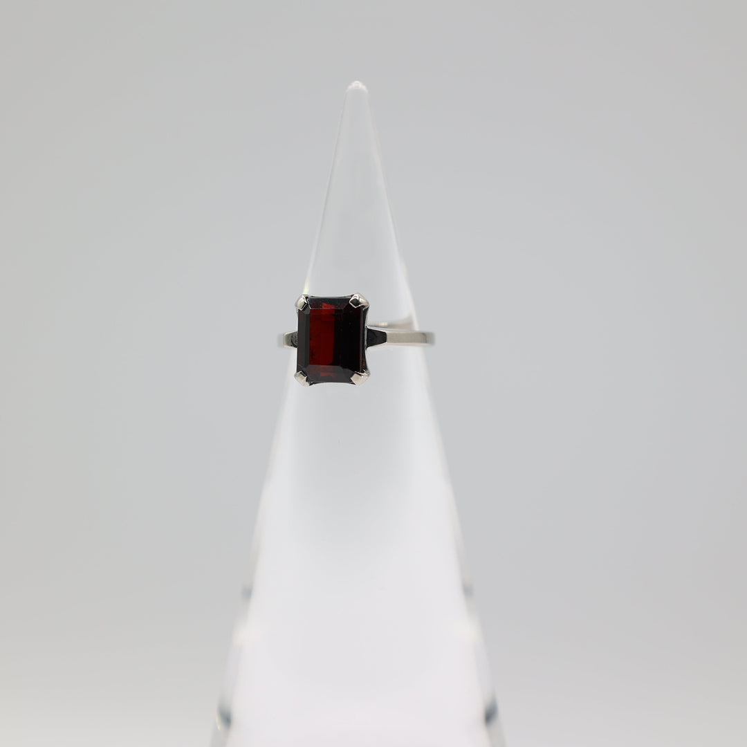 14K White Gold Emerald Cut Garnet Ring Size 5.75 Elegant Jewelry