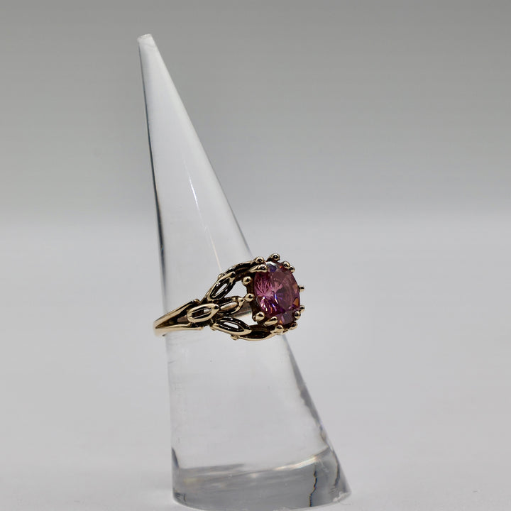 10k Yellow Gold Pink Tourmaline Ring - Size 6.5
