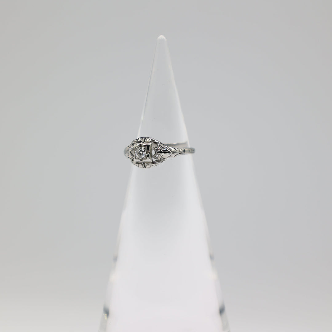 18K White Gold Diamond Ring 5mm Band Size Six And A Quarter