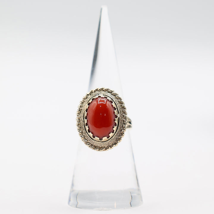 10k Vintage Yellow Gold Coral Gemstone Ring - Size 6