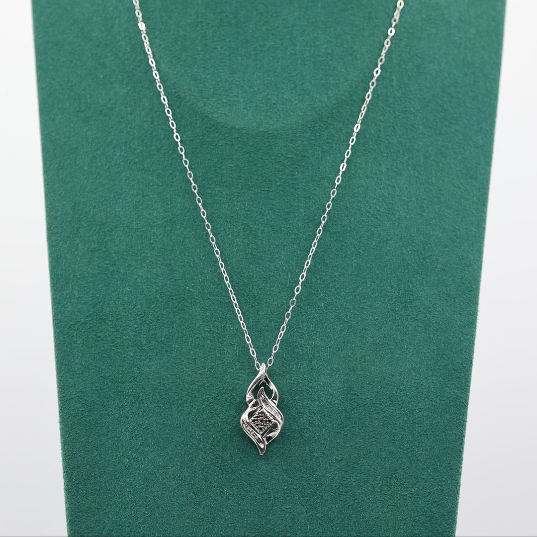 925 Sterling Silver 18 Inch Chain And Twisted Black Diamond Pendant Necklace