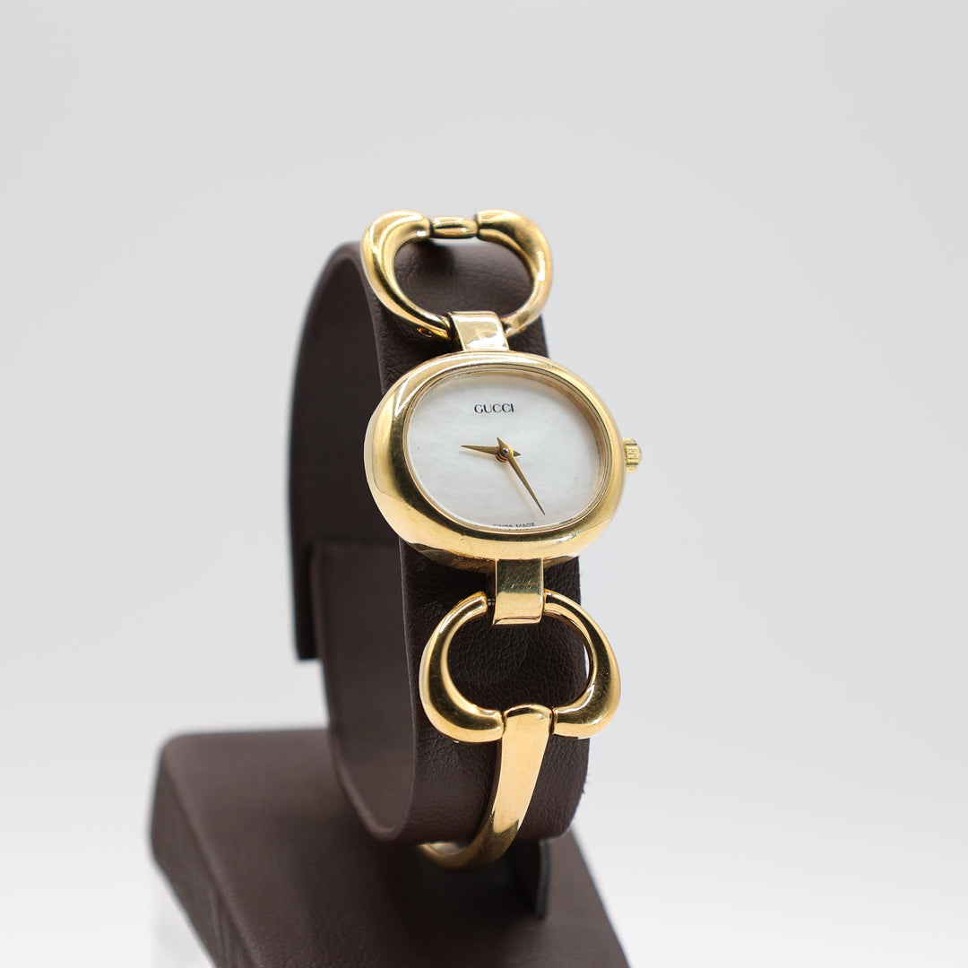 Gucci 1600 Vintage Mother of Pearl Gold Tone Watch