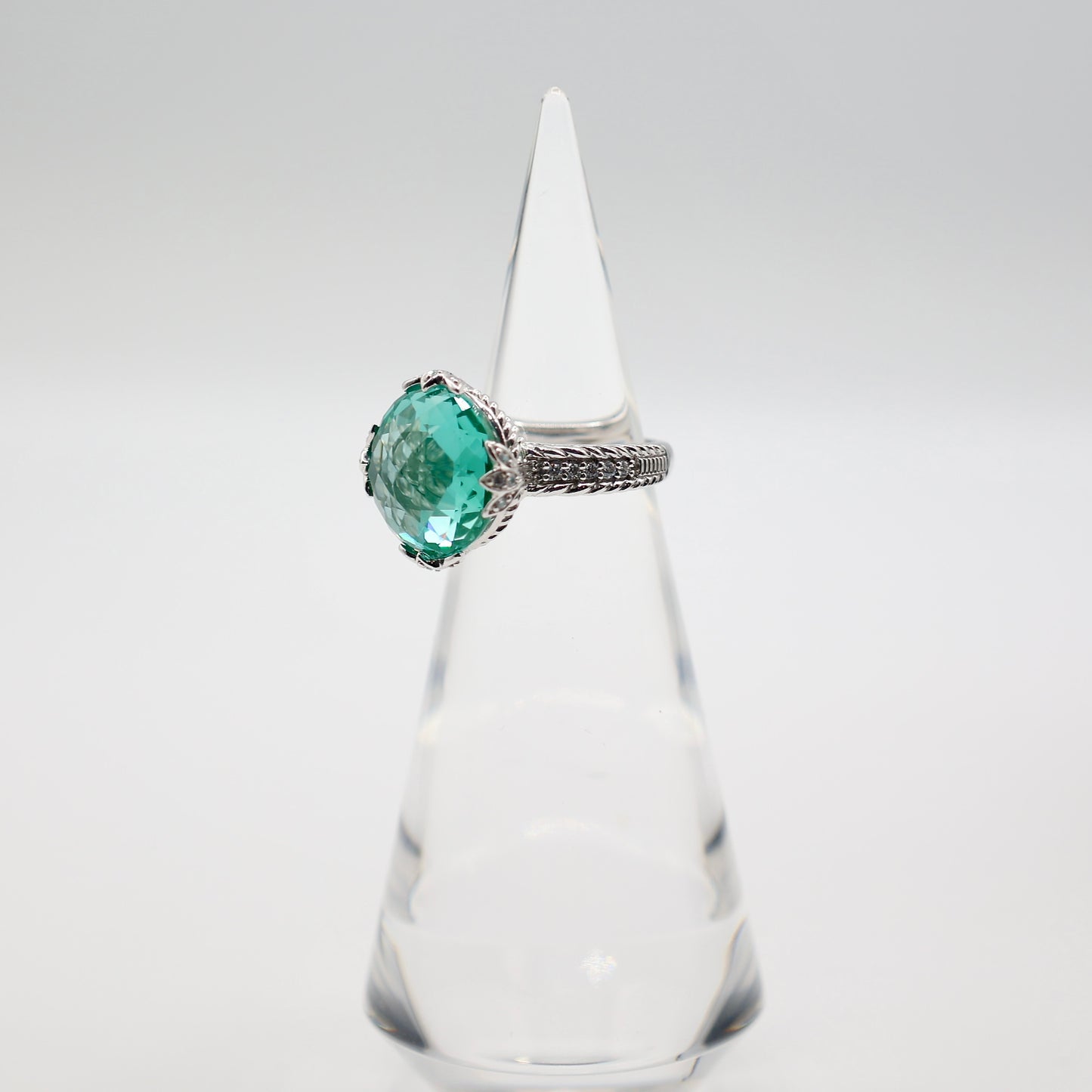 925 Sterling Silver Judith Ripka Aqua Teal  and Cubic Zirconia Ring - Size 8