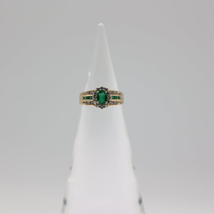 14K Yellow Gold Emerald Diamond Halo Ring Size 6.75