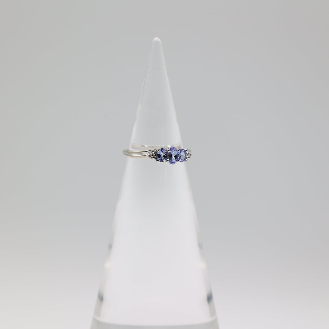 14K White Gold Triple Iolite And White Sapphire Accents Ring Size 6.75